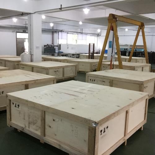 汽車(chē)配件包裝(zhuāng)